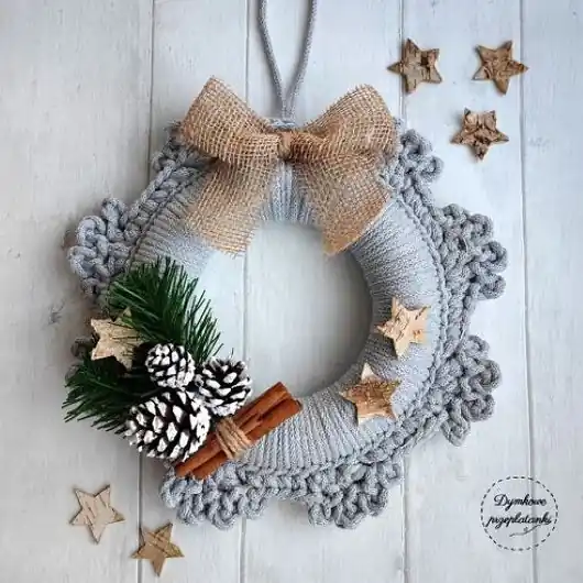 Ostatnia szansa Wianek świąteczny handmade ze sznurka w kształcie śnieżynki