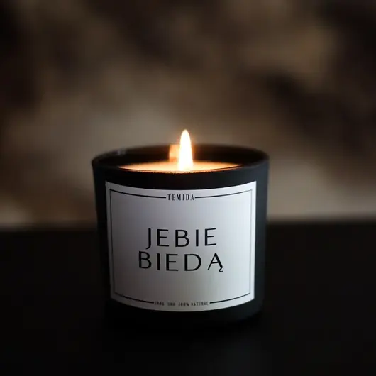 Rabat Świeca sojowa zapachowa Jebie Biedą