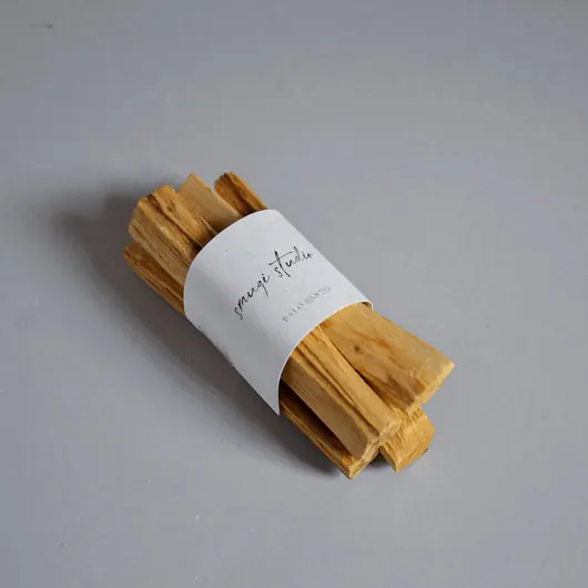 Dostępne od ręki Palo Santo