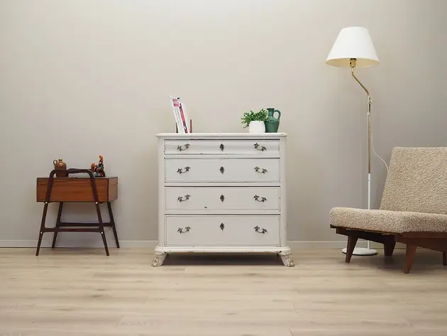 Kup teraz Komoda sosnowa, duński design, lata 50, produkcja Dania