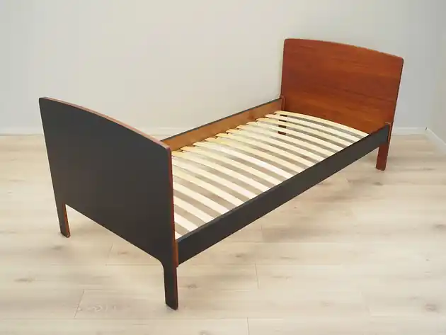 Taniej Łóżko tekowe, duński design, lata 70, produkcja Dania