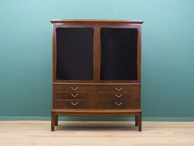 Zniżka Kredens orzechowy, duński design, lata 60, produkcja Dania