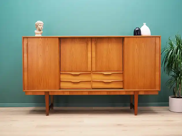 Highboard tekowy, duński design, lata 60 Wysoka jakość