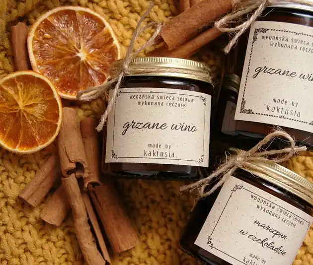 Popularny GRZANE WINO - świeca sojowa 120ml