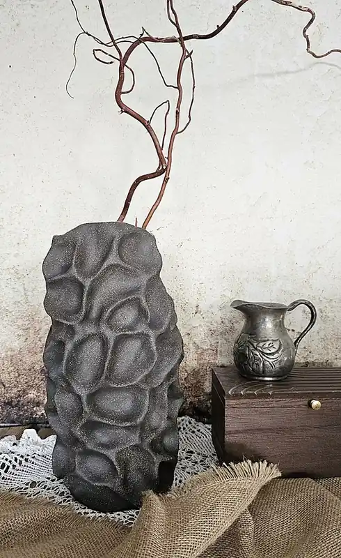 Wazon ceramiczny - rzeźba Niska cena