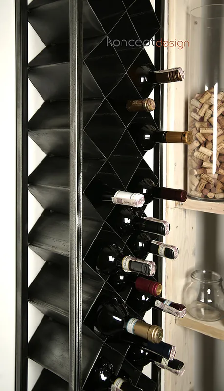 Oferta czasowa Stalowy regał na wino
