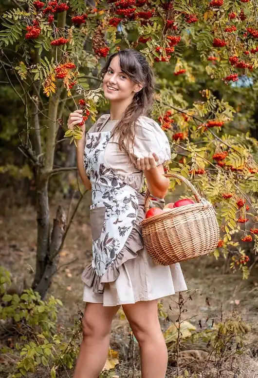 Elegancki Fartuch Kuchenny - RĘKODZIEŁO na Prezent Ograniczona ilość