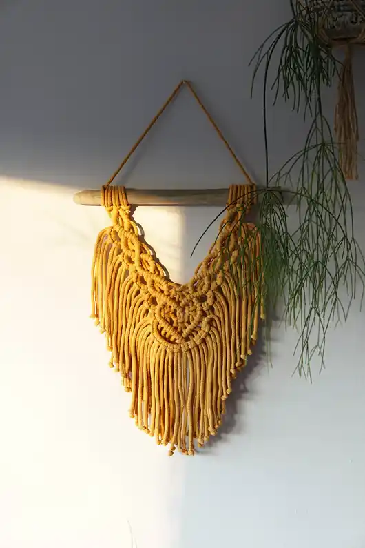 Oferta Makrama Cristina musztardowa, boho ozdoba ścienna