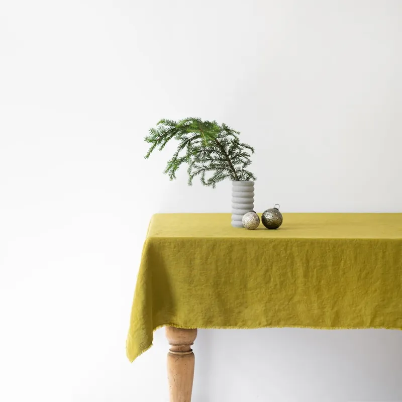 Zielony lniany obrus Linen Tales Classic, 140x350 cm Bonami Nie przegap