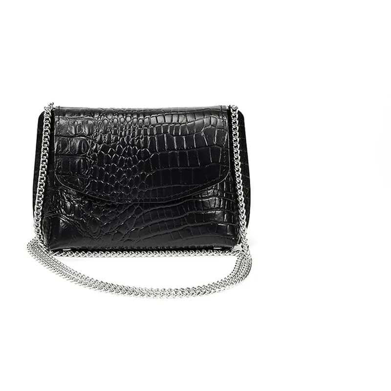 Obniżka ceny Torebka Milly Crocodile Black Bonami