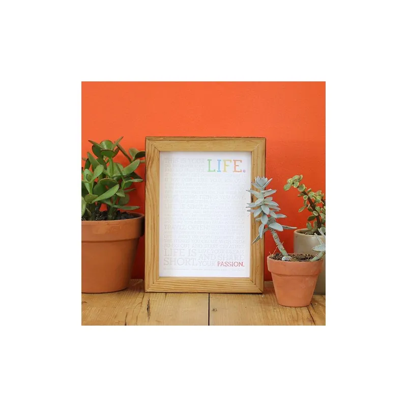 Plakat White Manifesto z kolorowymi świecówkami, 13x18 cm Bonami Do wyczerpania zapasów
