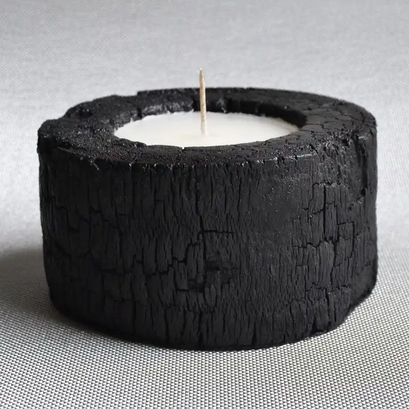 Okazja Palmowa świeczka Legno Dark o zapachu wanilii i paczuli, 40 godz. Bonami