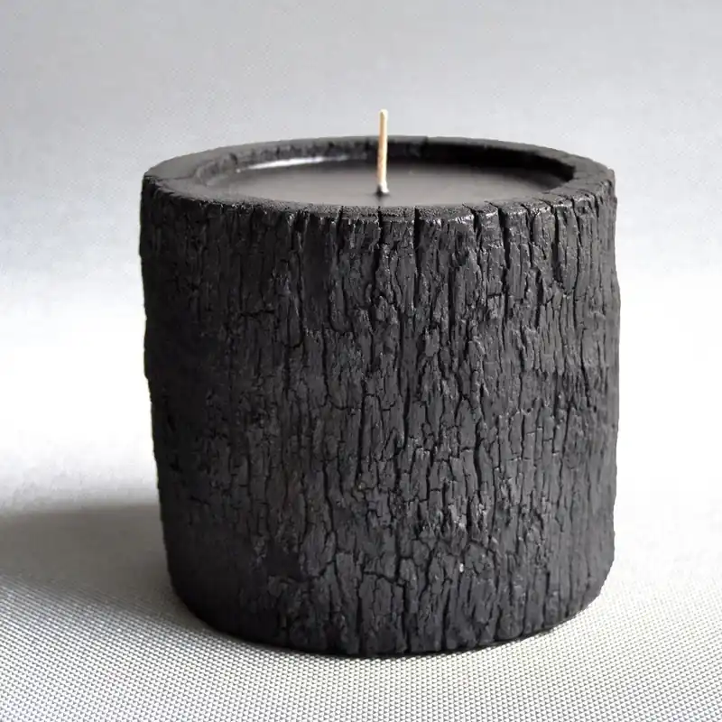 Popularny Palmowa świeczka Legno Dark o zapachu lilii wodnej, 80 godzin palenia Bonami