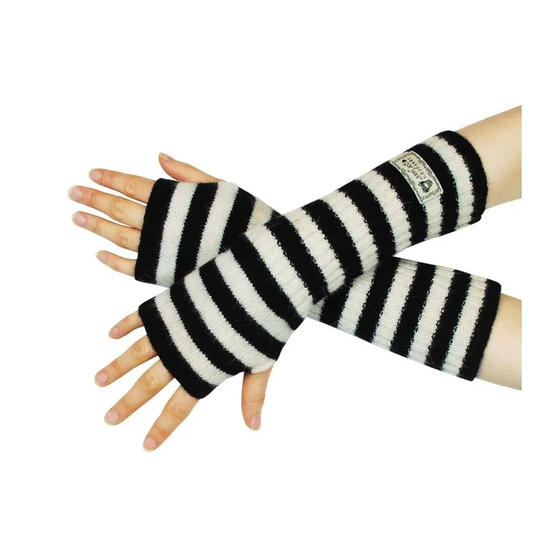 Ekspresowa dostawa Mitenki Santoro London Gorjuss Stripy Arm Bonami