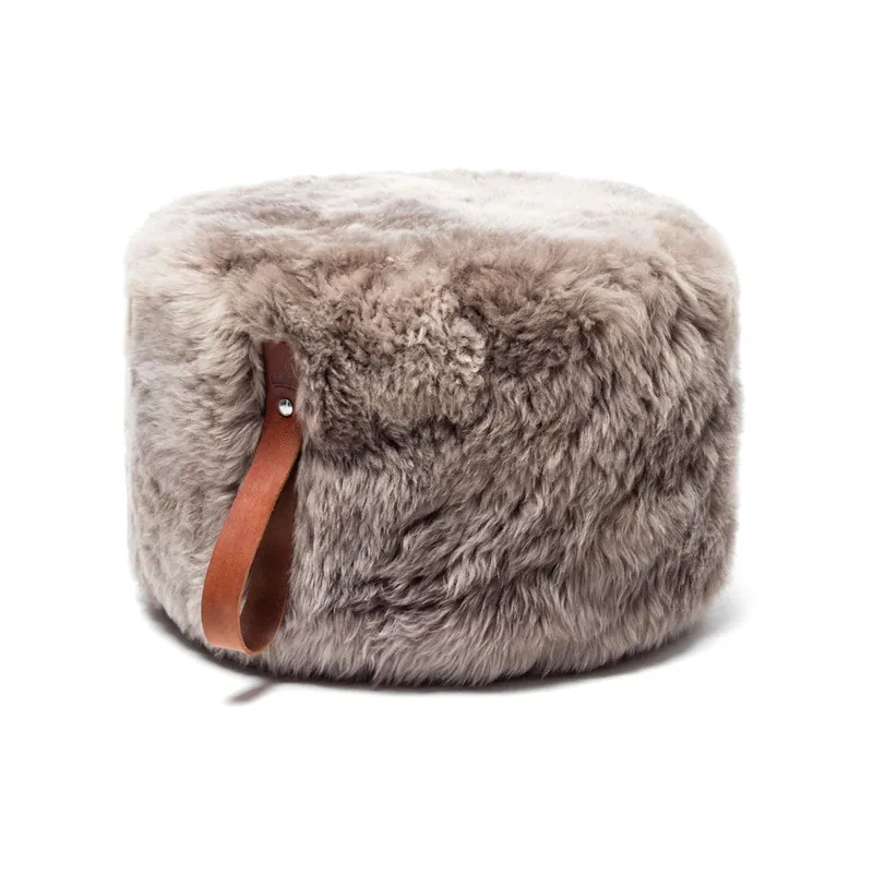 Niska cena Jasnobrązowy puf z owczej skóry z brązowym elementem Royal Dream, Ø 60 cm Bonami