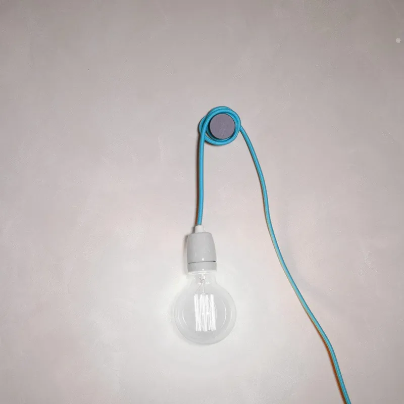Wysoka jakość Niebieski kabel w oplocie z oprawką Filament Style Cable Bonami