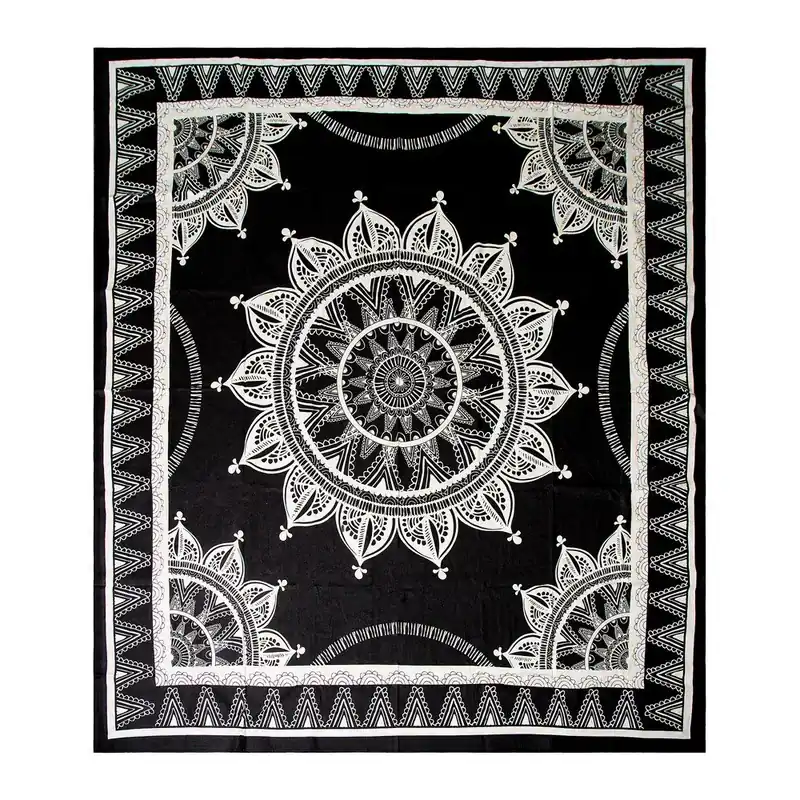 Wyprzedaż Czarny koc plażowy Sun & Surf Mandala Leon Bonami